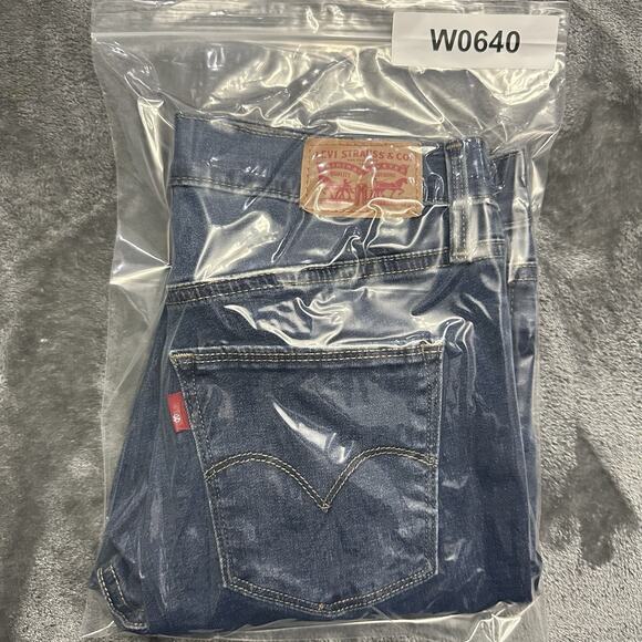 Levi's Slimming Skinny Jeans Women's 29 Blue High Rise Denim Pants Cowboy - Picture 13 of 13